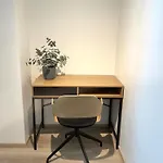 Bright Loft With Glazed Balcony Apartmán